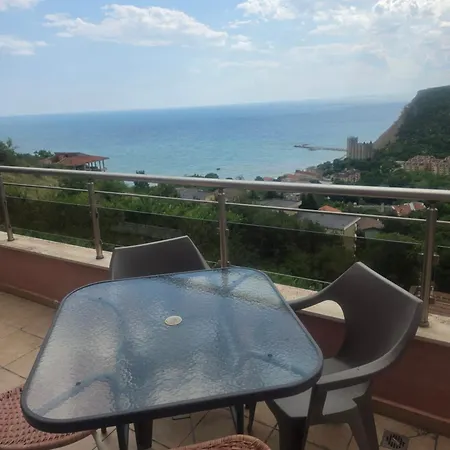 Seaview Apt. 3 Complex Karia * Kavarna