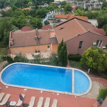 Seaview Apt. 3 Complex Karia